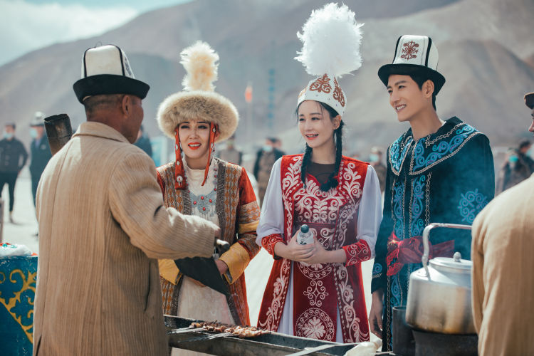 张峻宁|今晚《青春在大地》：海陆张峻宁“吸氧式”采风带你一同探寻雪域高原的致富之秘