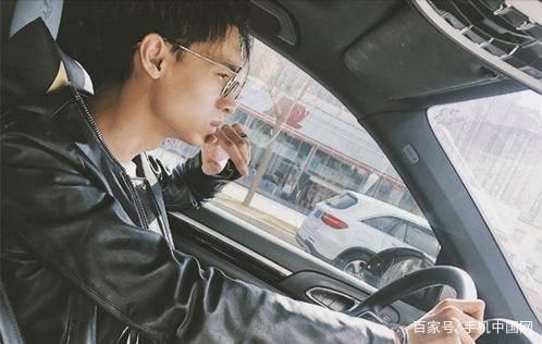 妈妈|又一明星妈妈是“老赖”？德云社秦霄贤妈妈被曝出欠款不还