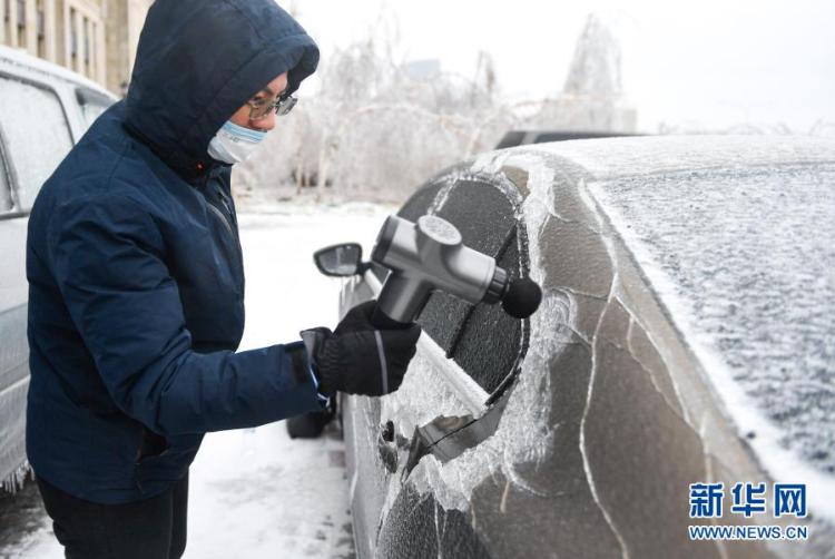北国|冰冻北国 吉林长春遭遇罕见强雨雪大风冰冻天气