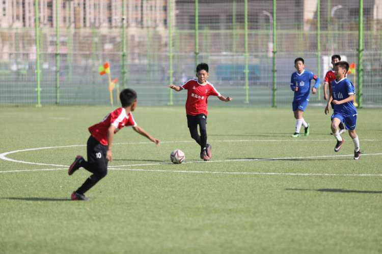 买足球滚球能发财吗小孩,买足球滚球能发财吗小孩子