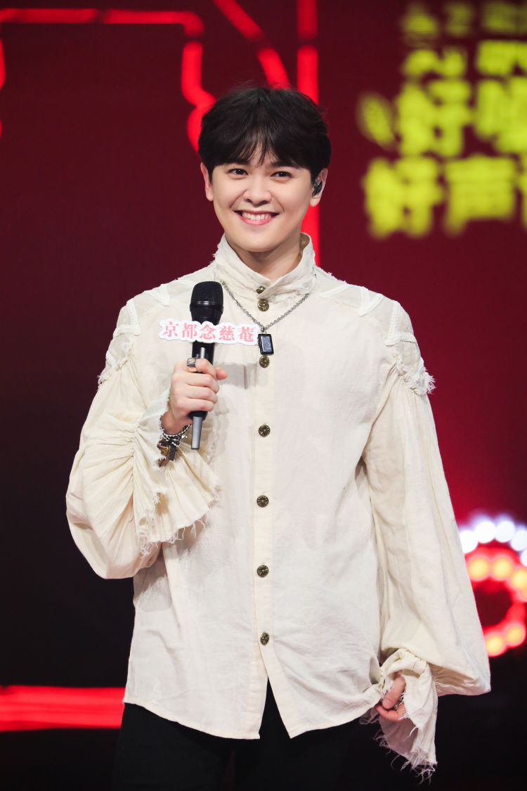 黄圣依|“蒙面唱将”黄圣依尤长靖唐汉霄双笙揭面 “和平哥”究竟是谁？