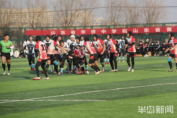 平度的山东省华侨中学橄榄球队在2020年"同和杯"