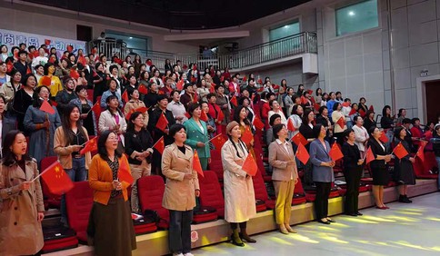 即墨區婦聯“巾幗心向黨 奮斗新征程”系列主題實踐活動啟動