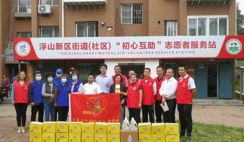 尋訪崢嶸故事、初心接力相傳 市北區浮山新區街道走訪革命老黨員