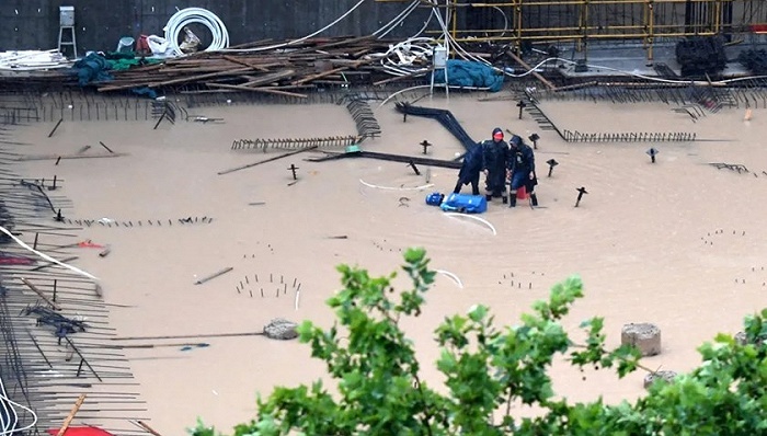 五问河南特大暴雨:这里为何成为全国强降雨中心?