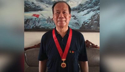 青岛39中2021级5班傅湛彤