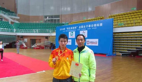 再添一金！海大学子杨文璐夺得60公斤级女子拳击冠军