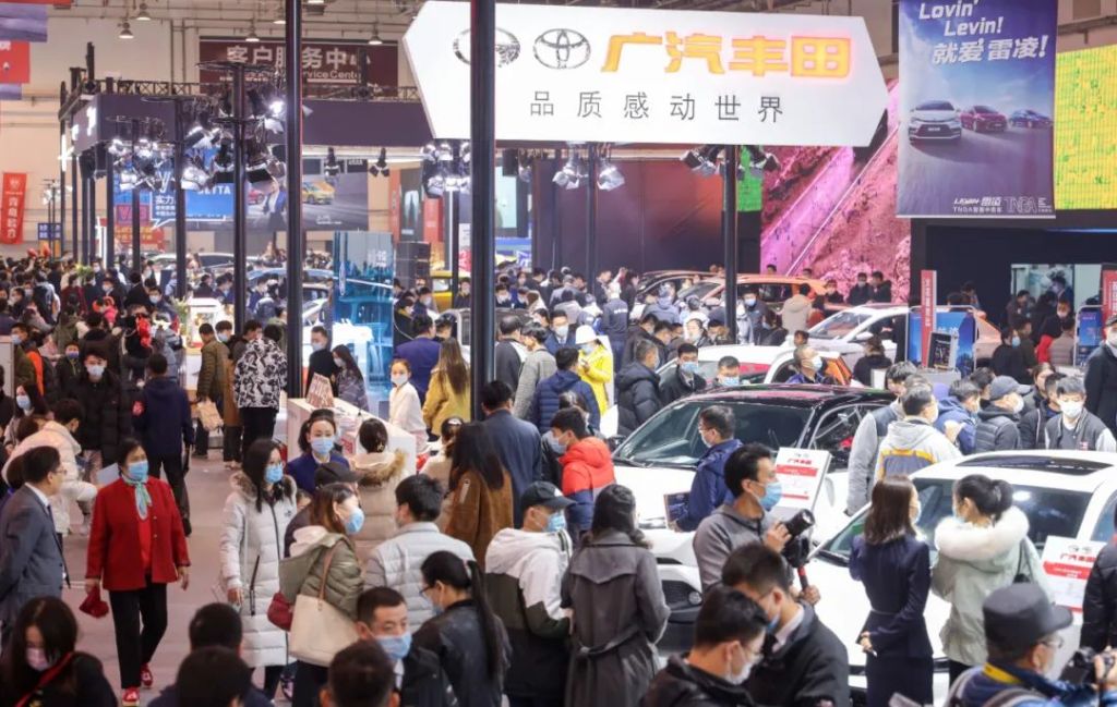 龙年新春第一展，就在青岛国际会展中心！车坛全明星阵容亮相，优惠力度堪比年底……