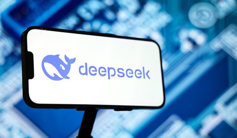 普通用戶不用花錢學！DeepSeek火了，“網課”泛濫如何甄別？