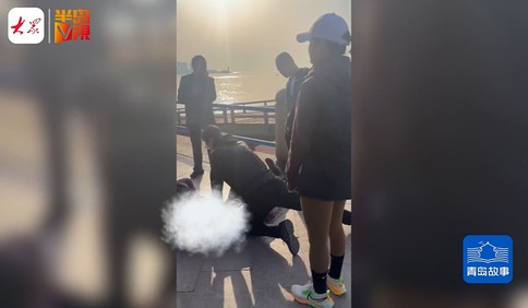 青島故事｜接力心肺復蘇，跑贏“黃金4分鐘”！眾人合力搶回一命，救人者還原事件經過