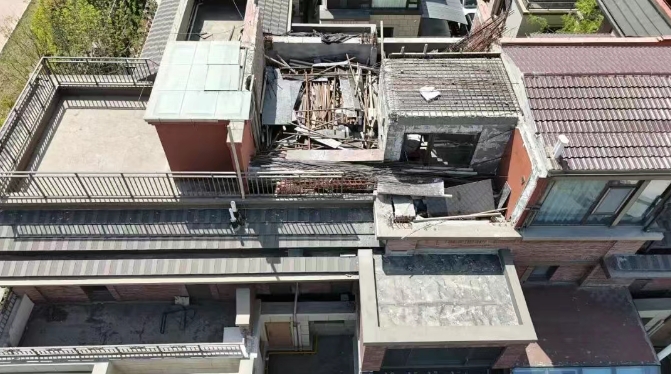 拆违治乱动真格！城阳区175户违建房屋被限制不动产登记