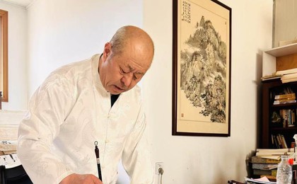 城陽故事 | 趙丕海——心懷赤誠，暈染筆墨里的時...