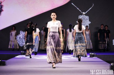 T台上的毕业展