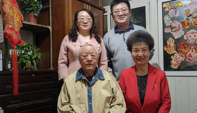 全国文明家庭巡礼丨董秀格家庭：公益宣讲润民心，家庭同心传美德