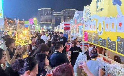 夜青島，釋放消費(fèi)新“夜”態(tài)  從精釀節(jié)到創(chuàng)意市集...