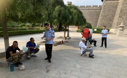 诸城市：政策“翻译”成明白纸让规范经营看得见摸...
