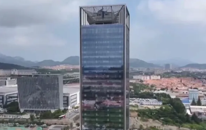 全球首个“超阶零碳建筑”在青岛启用