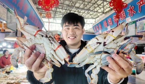 记者探一线丨国庆中秋双节水产市场火热