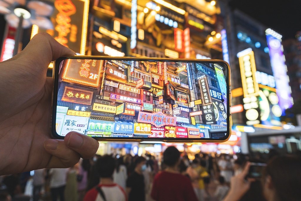 飞猪：国庆中秋假期客单价提升14.6%，95后游客占比最高