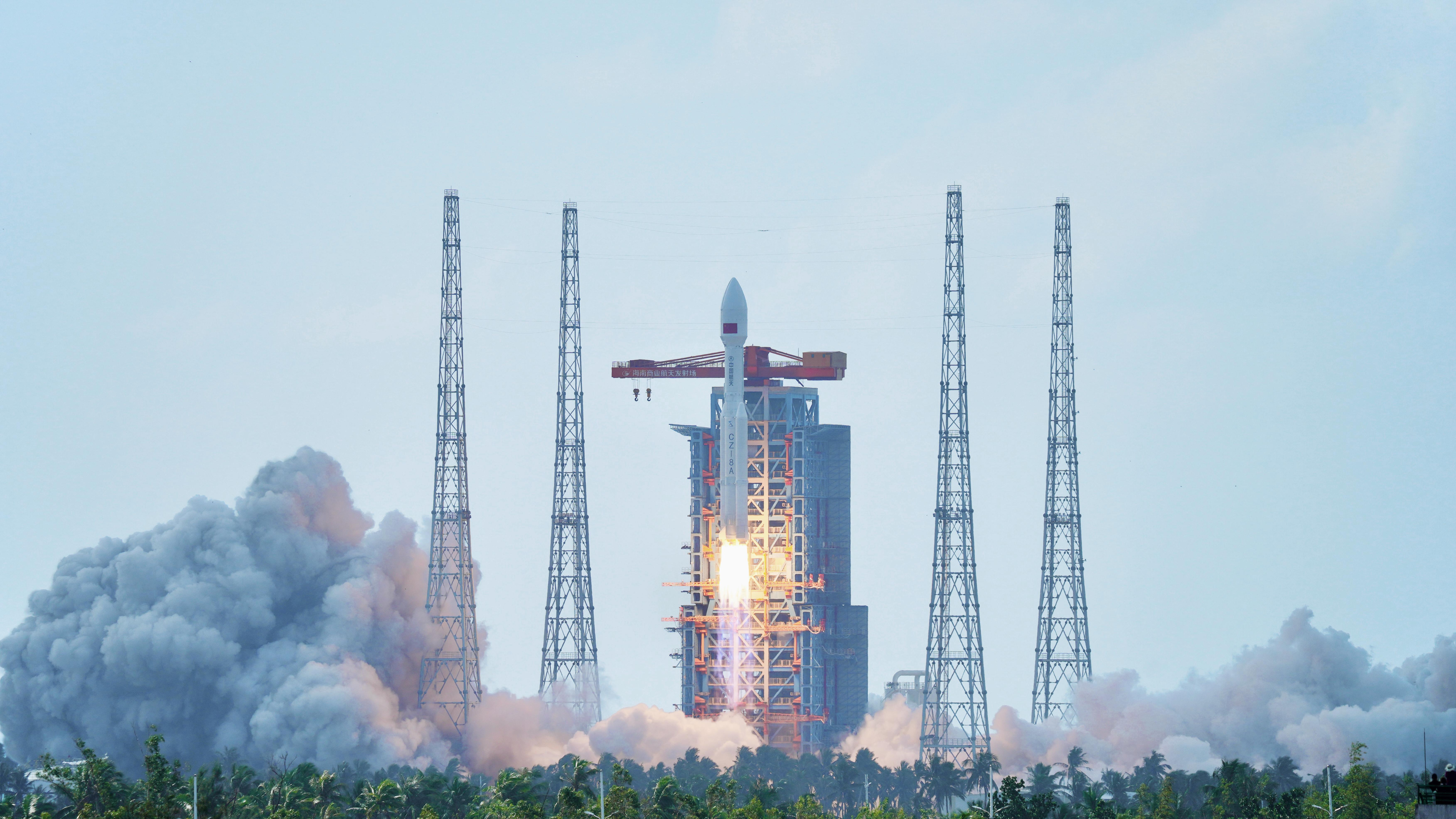 我国在文昌成功发射卫星互联网低轨卫星