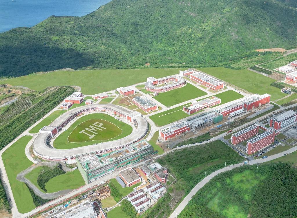 国家重大科技基础设施强流重离子加速器装置调试成功