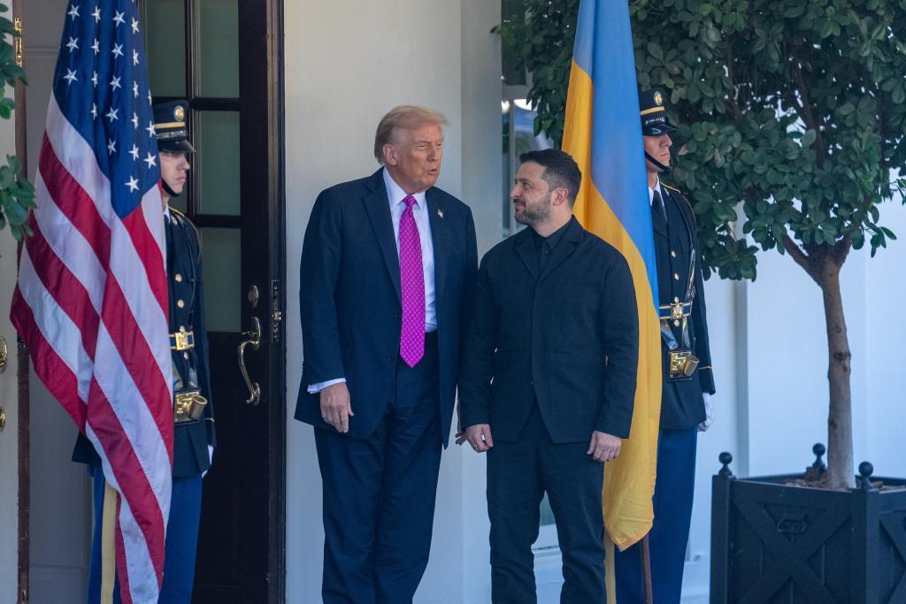 特朗普：并未真考虑向乌提供“战斧”