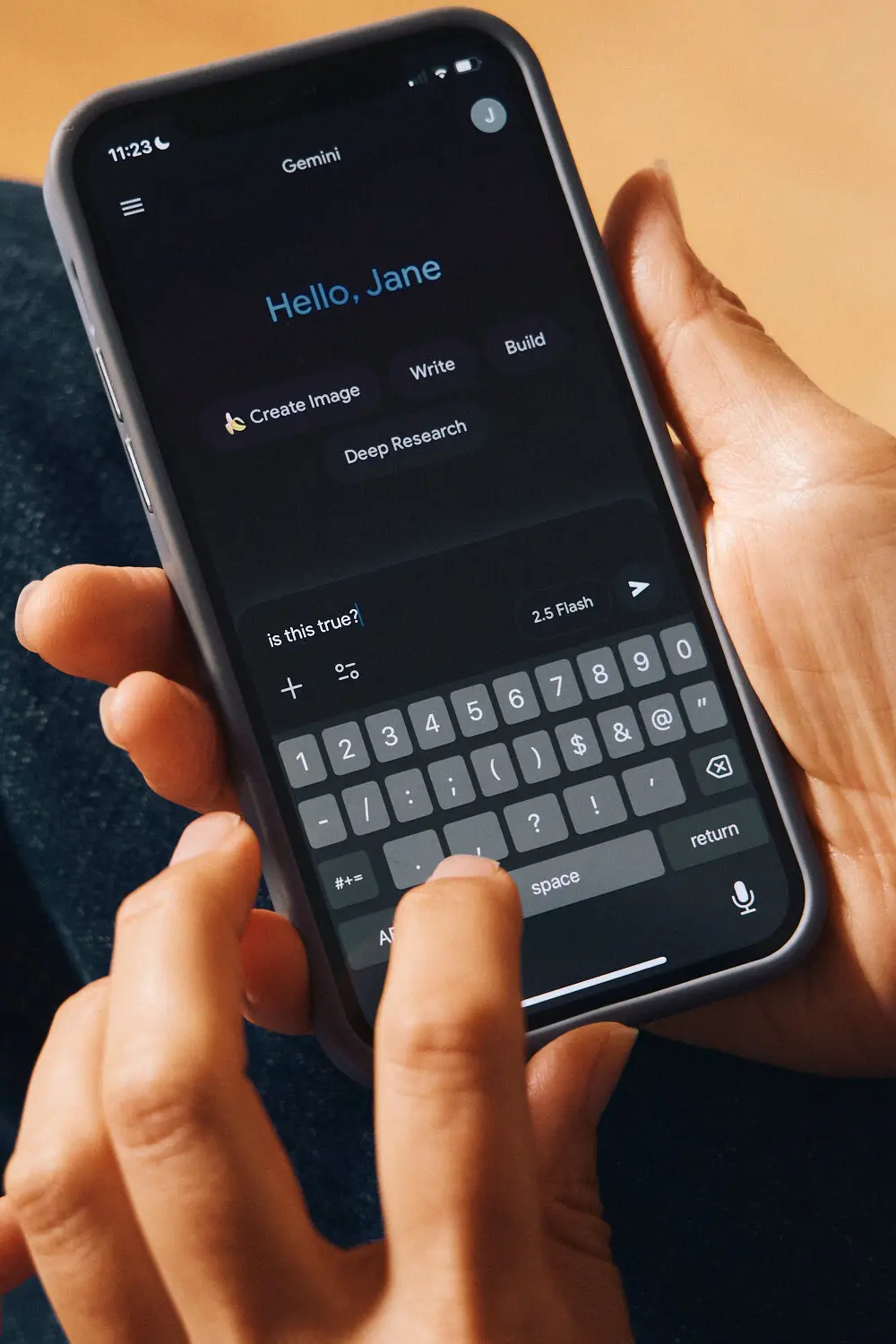 谷歌发布最新AI模型Gemini 3