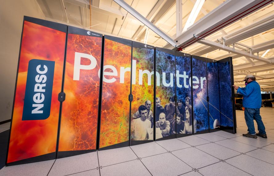 超级计算机实现量子微芯片高精度模拟