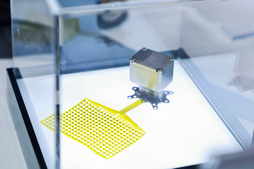 用脑机接口意念操控游戏，“人体最难传感器”如何实现一步步突破？