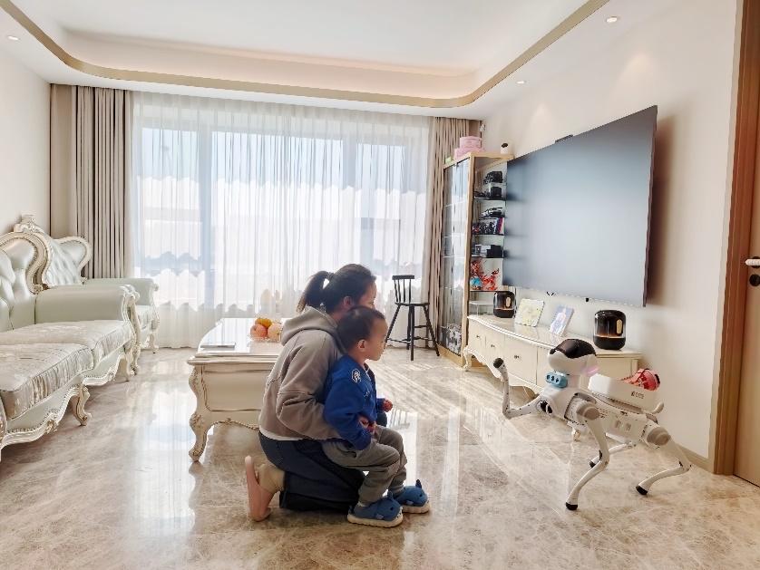 “硅基萌宠”加入家庭智能化服务