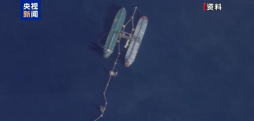 特朗普称已下令封锁所有进出委内瑞拉受制裁油轮