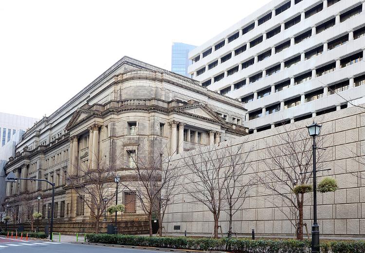 日本央行宣布加息 将政策利率上调至0.75%