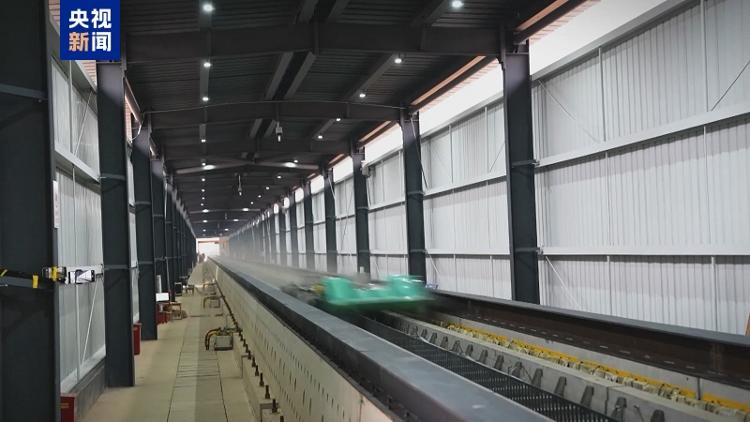 超导电动磁悬浮车时速飙到700公里 我国又创造一个世界纪录