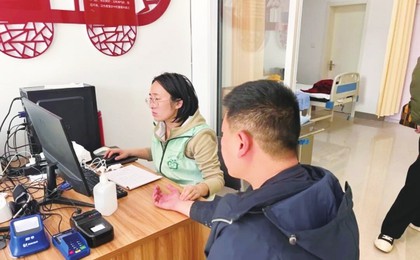 胶州中云街道：医疗服务点开到家门口