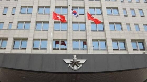 涉嫌参与紧急戒严事件，韩国多名军官被免职