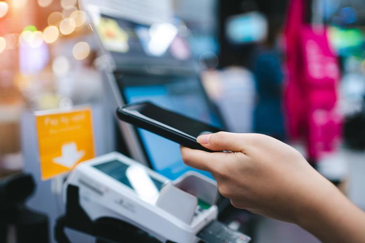 手机“贴一贴”可能无形中泄密 国家安全部提醒