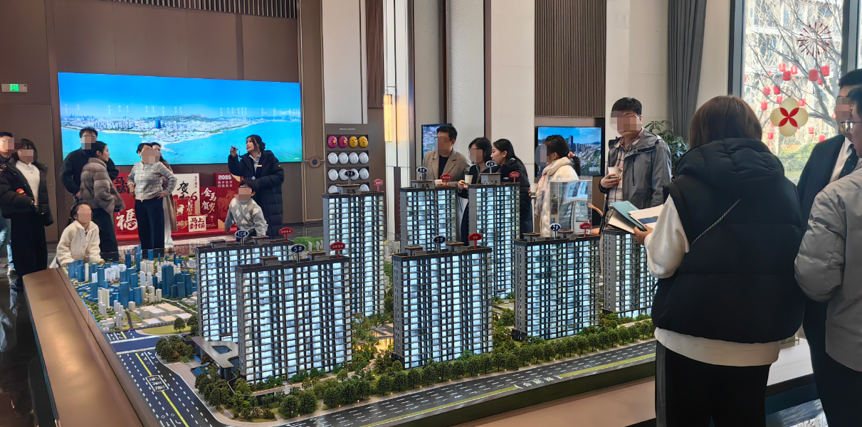 青岛楼市开春展现回暖信号，线下看房火热，线上咨询大涨，二手成交强劲