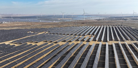 我国单体最大采煤沉陷区光伏项目投运  创多项技术第一