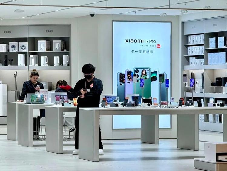 手机将迎涨价潮？记者实探手机市场