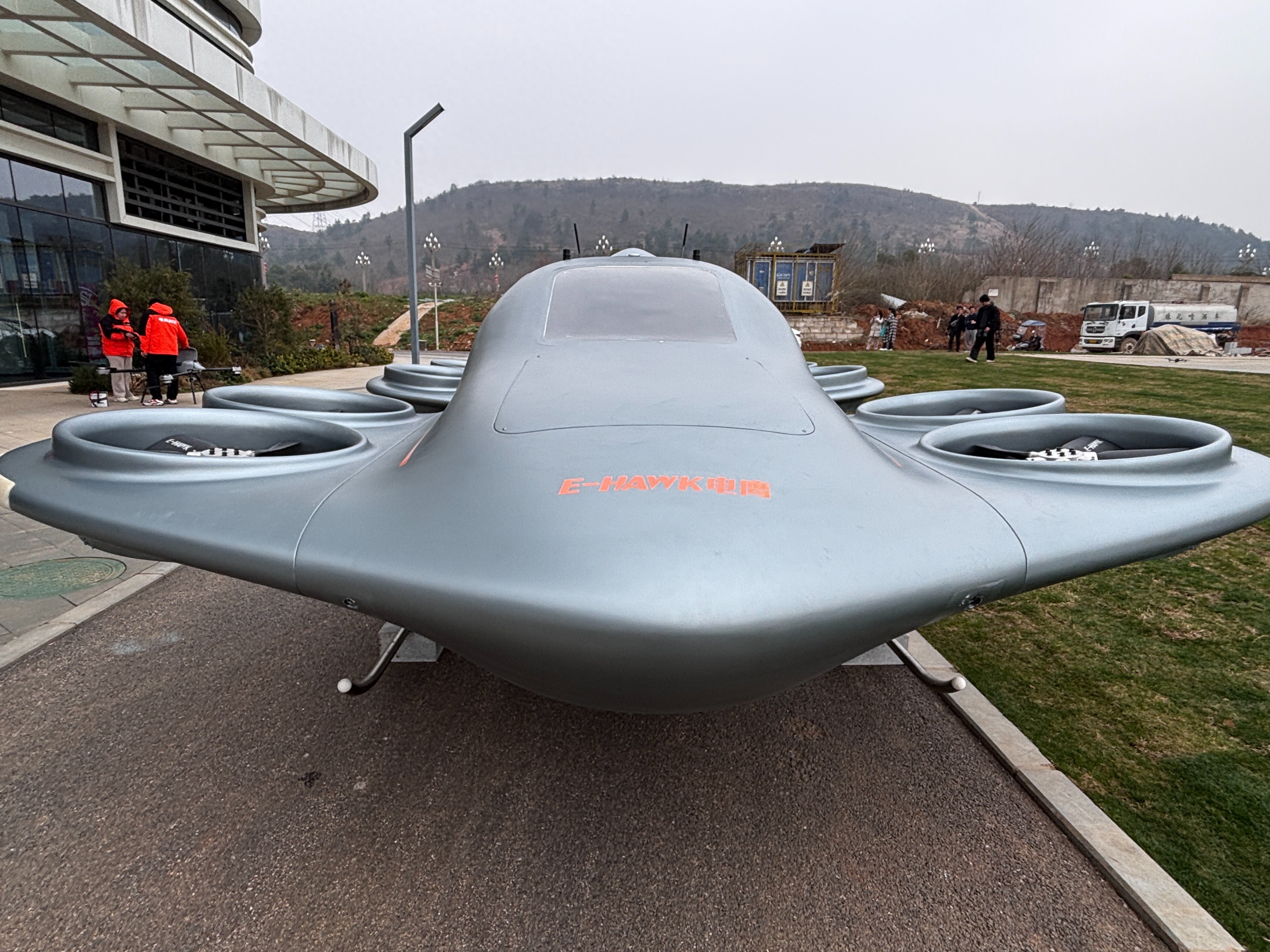 “武汉造空中飞车”订单销往全球：普通人将实现“打飞的”和打出租车一样的成本