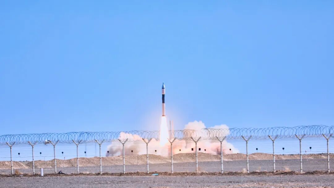 “环天星座”再添新成员  三颗卫星顺利送入预定轨道