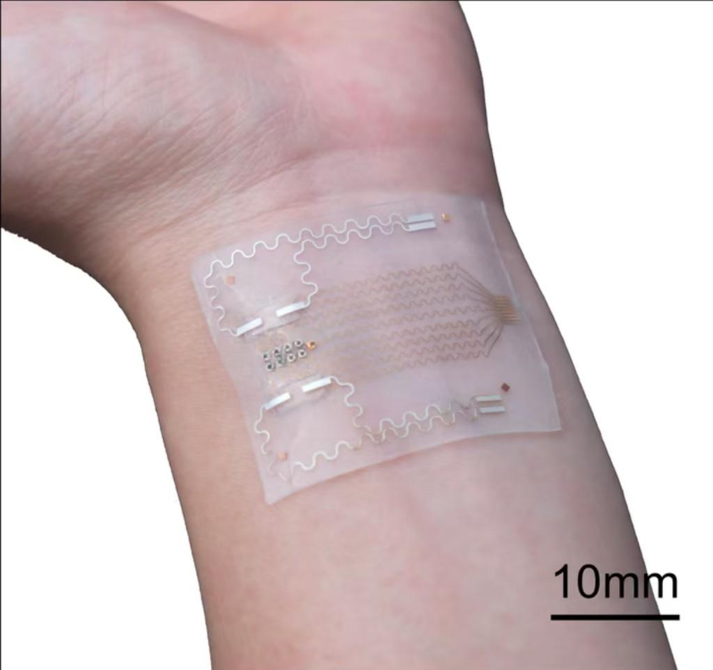 我科学家研发出“创可贴”式血压监测“黑科技”