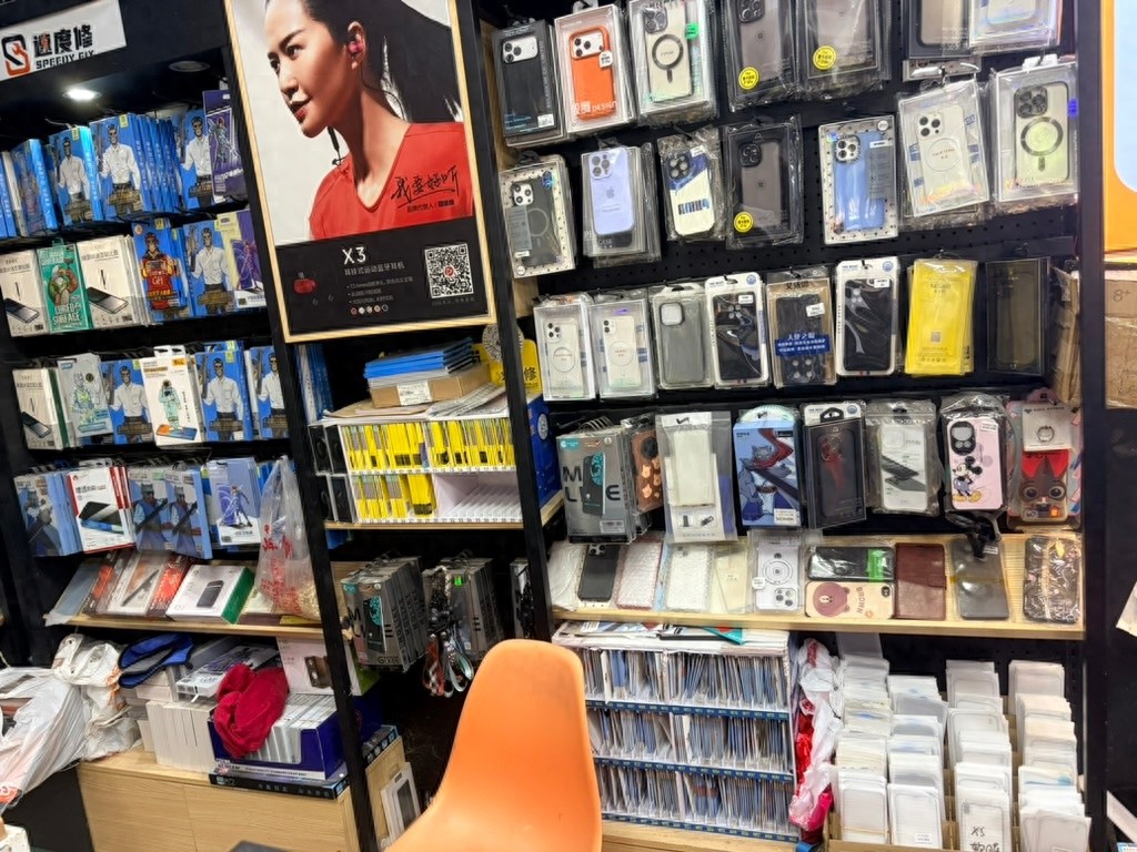 旧手机回收价格上涨，回收市场称集中在“老破烂”机型，街边小店称涨价不明显