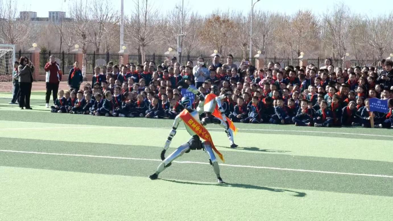 机器人上岗“国家安全宣讲员”，科技赋能安全教育新体验