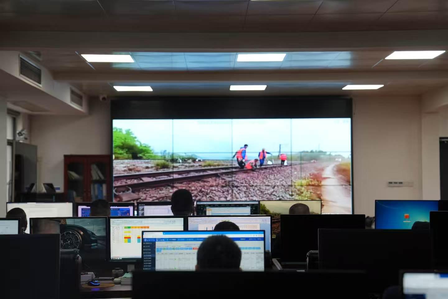 云端盯控无死角  科技防汛铸坚盾