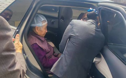 日照开发区农行“移动窗口”：只为更暖心的服务