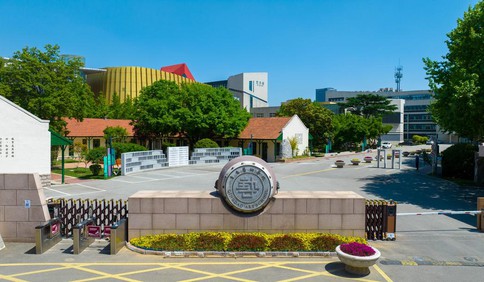 学艺术，来艺校；没特长，也成才！青岛艺术学校成就每一份成长可能