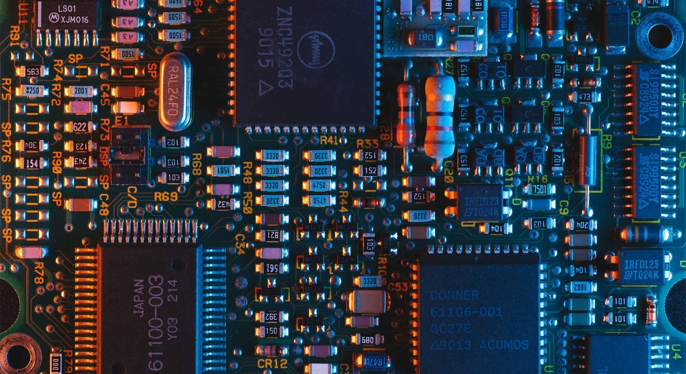 关键量子机制揭示芯片运行为何“变慢”