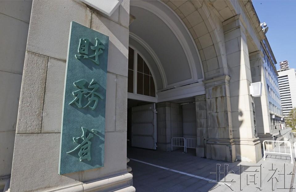 日本连续五个财年出现贸易逆差