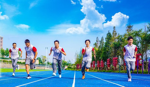 ��إ���ͣ�н���ഫ����˫У������ɫ��ѧ��������Ժʿҡ��������